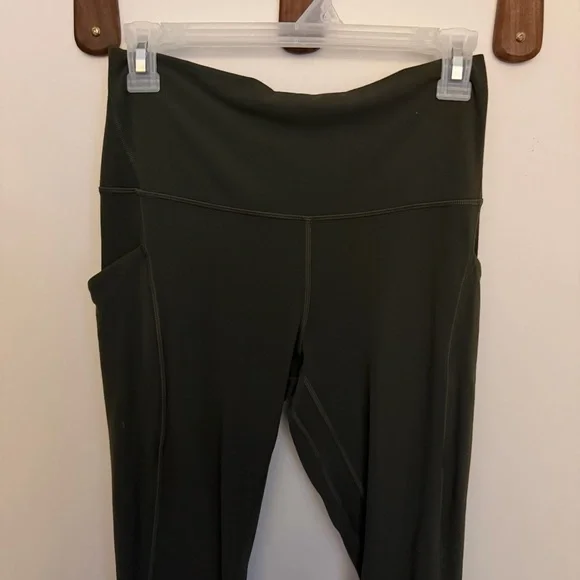 Lululemon Align 28” with Pockets - Picture 5 of 7